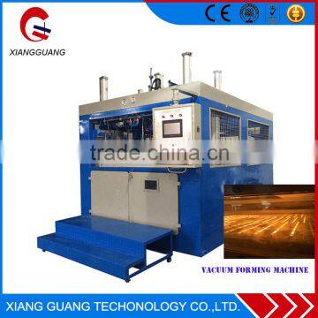 Fast marking speed vacuum forming machine for blister carparts