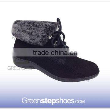 New Women Lace up Suede Boots Middle High with Fur