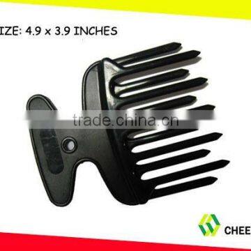 Plastic hair brush comb