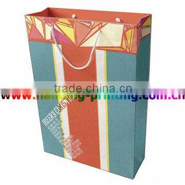 Shopping Kraft Paper Bags in China Printing Factory