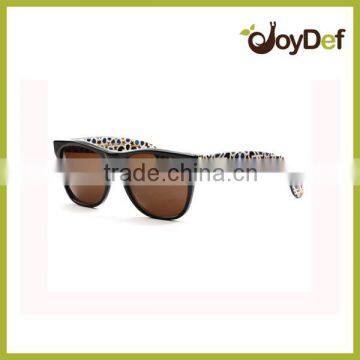 The popular plastic hot transfer printed stylish outdoor retro design style customized logo sunglasses