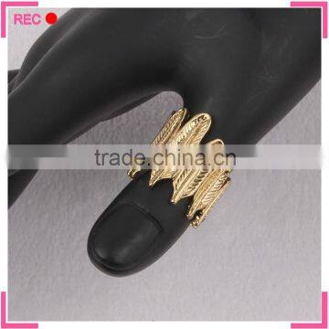 Ladies finger imitation gold ring design for Thumb, leaf shaped fancy imitation gold ring designs