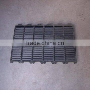 Farm Machie Factory 300*600 cast floor raise pig for tractor farrowing crate pig flooring