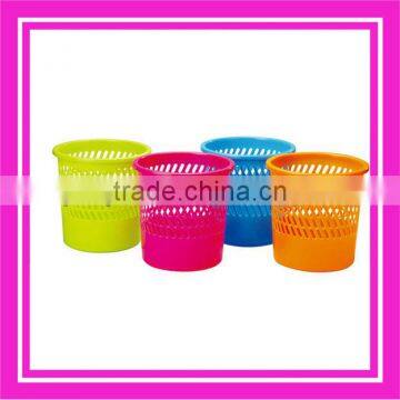 plastic basket waste basket