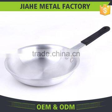 Steel Handle Chicken Coating White Ceramic Fry Pan With Silicone