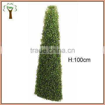 Artificial turritus boxwood topiary