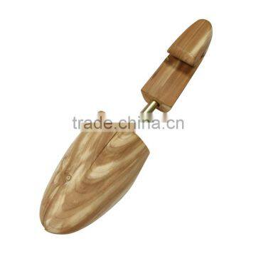 Custom Branding OEM High Quality American Cedar Wood Type Wooden Shoe Tree With Good Scent photo-2