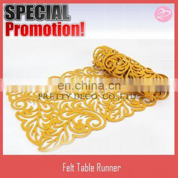 2016 new style yellow color and flower style felt table runner