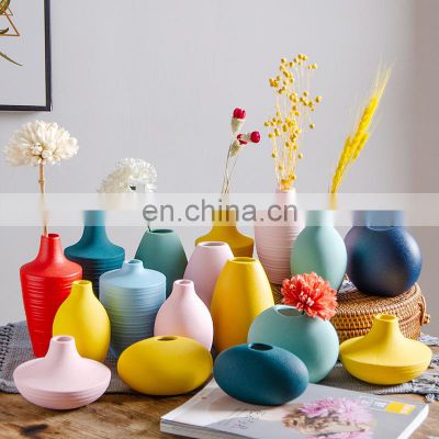 Creative Nordic small vase simple modern ceramic decoration vase