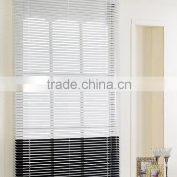 Guangzhou wholesale pvc blind transparent roller shutter, pvc vertical blind wood blind venetian blind