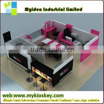 Manicure Table