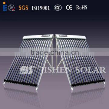 Solar collector with heat pipe