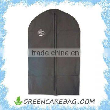 Simple PEVA Suit Cover