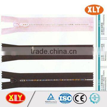 China XLY zipper #5 close end single stone diamond zipper