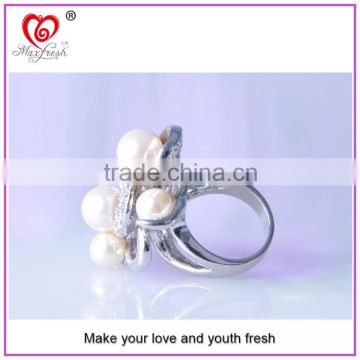 new arrival charming pearl fashion finger ring simple gold finger ring charm ring