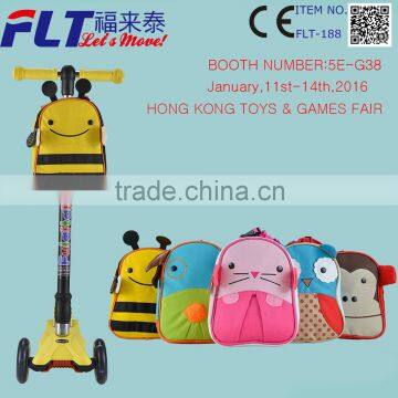 2016 high quality new folding kids scooter with cute cartoon lunch bag