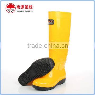 Yellow Lightweight Fishing Work PVC Rain Boots Wholesale