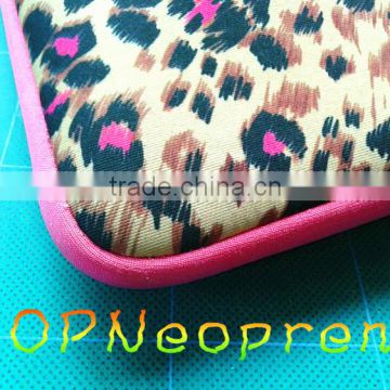 Leopard Grain Pattern Neoprene Laptop Sleeve Bag with Handle