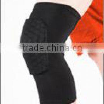 Noprene sports knee support