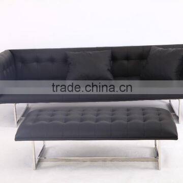 Modern leather Poliform Edward tufted sofa for living room