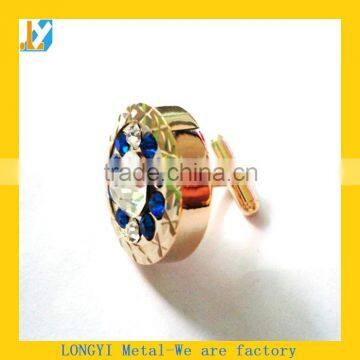 Alibaba gold Supplier crystal Cufflinks for wholesale