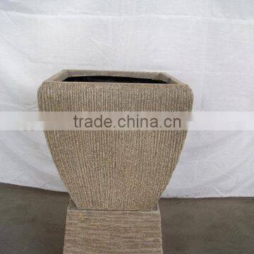 Fiberglass Reinforced Plastic flower pots with antique finish and decorative plant pots