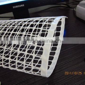 Plastic mesh grid