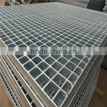 Low Price Hot Sale Galvanized Serrated Bar Grating / Galvanized Floor Grating / Metal Grating(Factory) photo-3