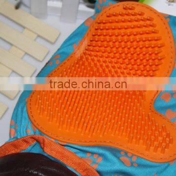 New Hot Pet Supply Massage Gloves for Dog and Cat photo-4