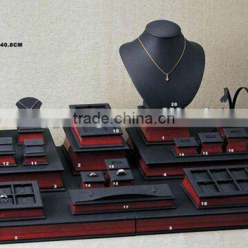 Window Leather Jewelry Display Set