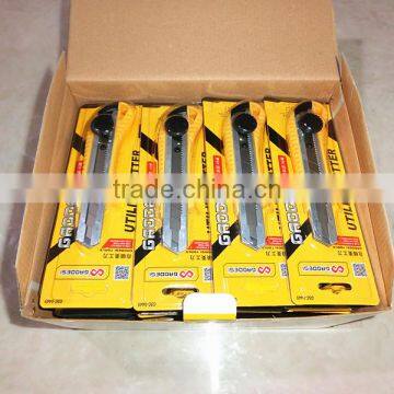 Convennient Utility Knife With Screw photo-2