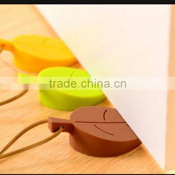 Creative Leaf Shape Silica Gel Door Stop, Prevent Clip Hand Exit Card, Three-dimensional Hanging Door Stop