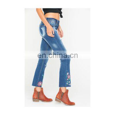 Wholesale women's denim embroidered jeans with metal button for closure type jean mujer