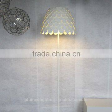 Replica Fontana Arte Carmen Modern Home Pine Cone Iron Floor Lamp PLF8106 photo-3