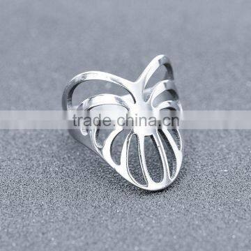 Charming Hollow Love Heart Stainless Steel Fashion Ring Size 6 7 8 9 10 photo-2