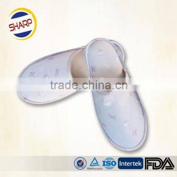 Personalized design hotel slippers, cheap wholesale hotel slippers