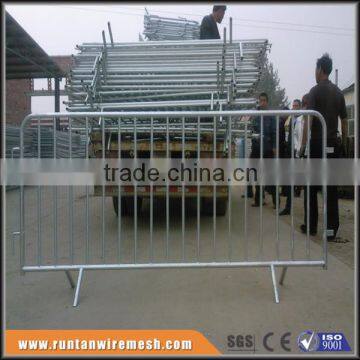 Hot dipped galvanized pedestrian traffic portable steel crowd control barrier