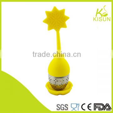 Egg shape stainless steel tea ball with silicone handle