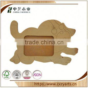 China Factory Accept OEM Rustic Hinging Beautiful Guitar Shaped Wooden Photo Frame photo-6