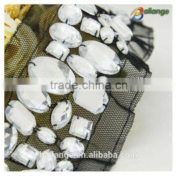 2016 high quality fashion beautiful handmade metal rhinestone and pearl mesh trimming for garment