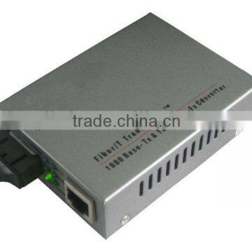 Power Outlay 10/100/1000M Singlemode Two Fiber Conventer