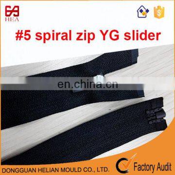 China factory of close end nylon zipper reverse zipper for sportswears