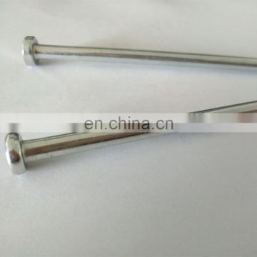 Precision hinge pins for centralizer