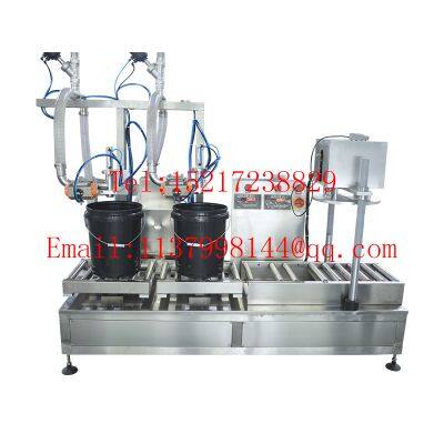 Easy to Operate Manual Weighing and Filling Machine Semi Automatic Filling Machine Liquid photo-5