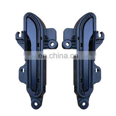 Applicable to the front door handle of Tesla model y after 2021. No. 1528114-00-B/1528115-00-B