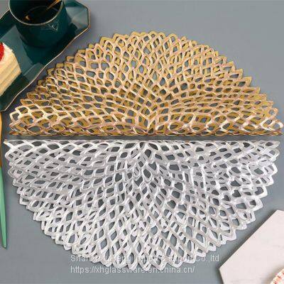 Fancy Modern Round Flower Pattern Non Slip Heat Resistant PVC Table Pads Bowl Hollow Place Mats photo-4