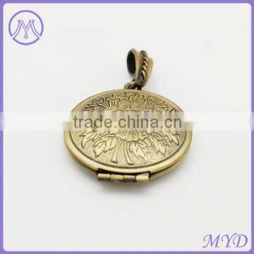 Vintage Brass 27mm Photo Locket Pendant Blank Locket Pendant