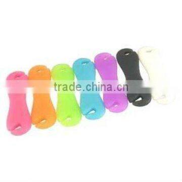 Bone shaped silicone rubber wirding thread tool