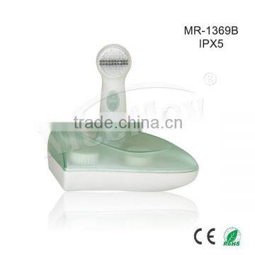 New beauty products small electric face cleansing brush