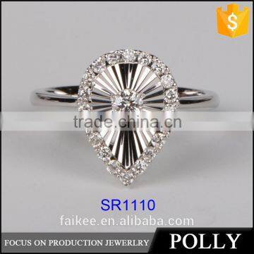 White Gold Plated Fashion Pendant Advertisiing Necklace Jewelry Set Models